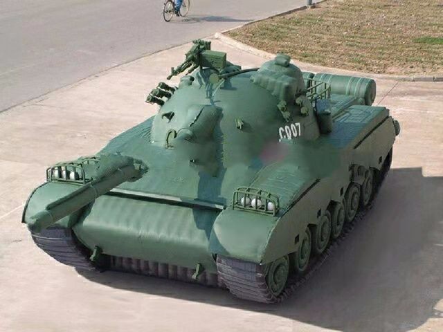 龙岩军用充气坦克车